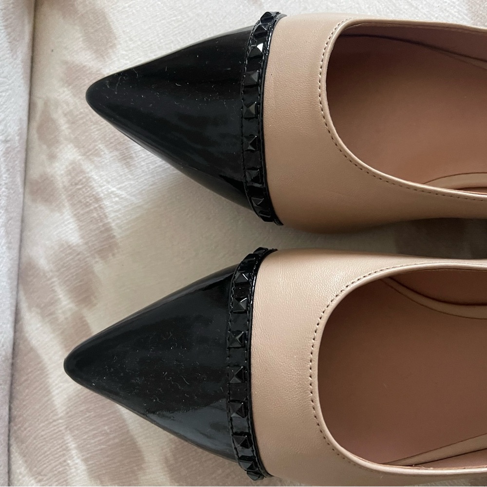 Linea Paolo Cap Toe Studded Skimmers